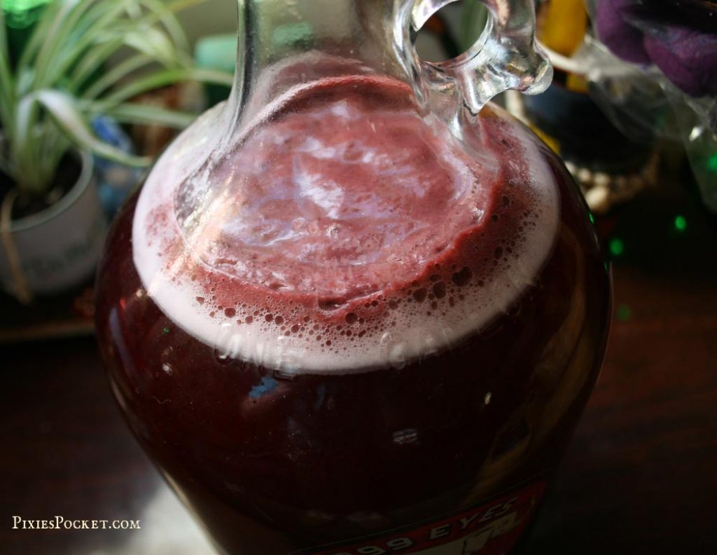 RECIPE BOX: ONE GALLON OF BLACKBERRY MEAD - pixiespocket.com