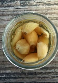 fermented-garlic